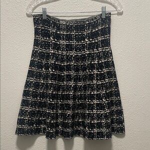 Max Studio Casual Elastic Waistband Pull On Knee Skirt Size Large Black